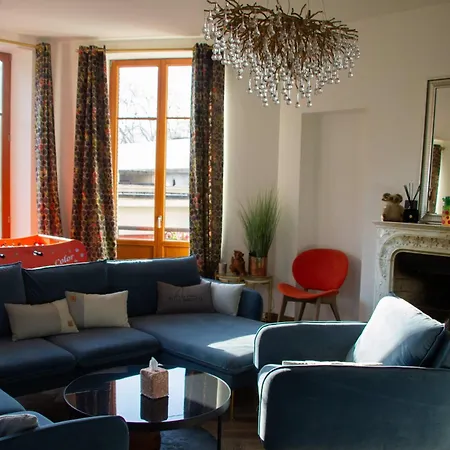 Bagatelle Furnished Flat エクスレバン