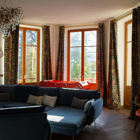 Bagatelle Furnished Flat アパート エクスレバン